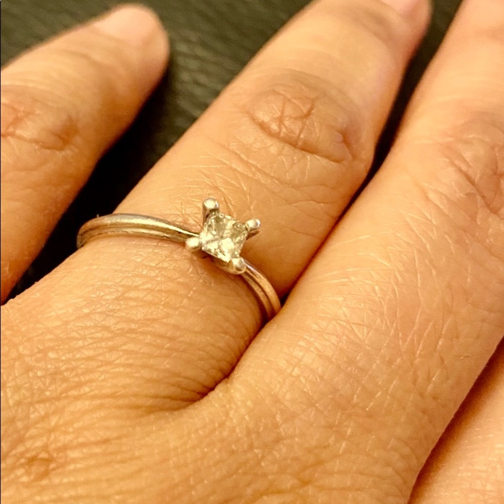 Diamond ring